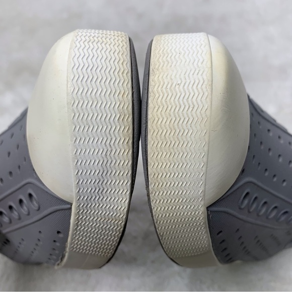 Native Jefferson Men's Gray White Slip On Rubber Slip On Shoes Size 7 - Picture 8 of 15